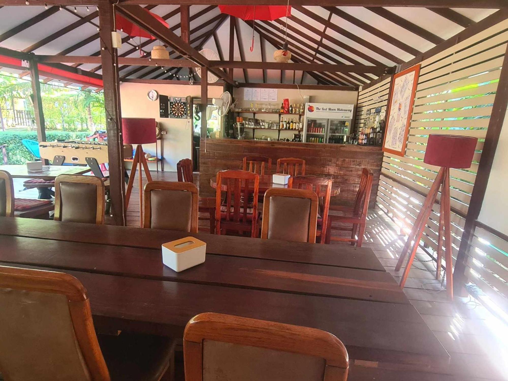 Red Moon Hideaway Hotel เกาะช้าง ภายนอก รูปภาพ