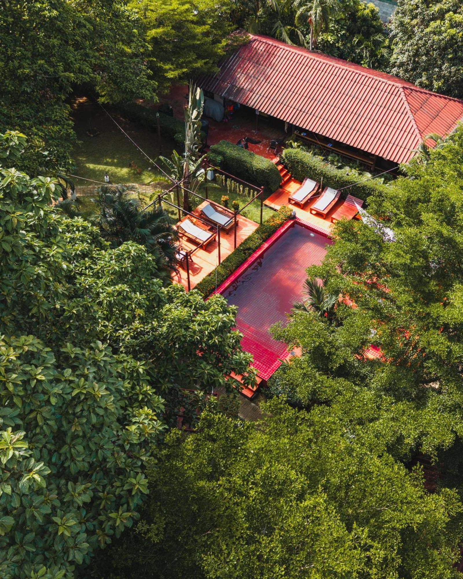 Red Moon Hideaway Hotel เกาะช้าง ภายนอก รูปภาพ